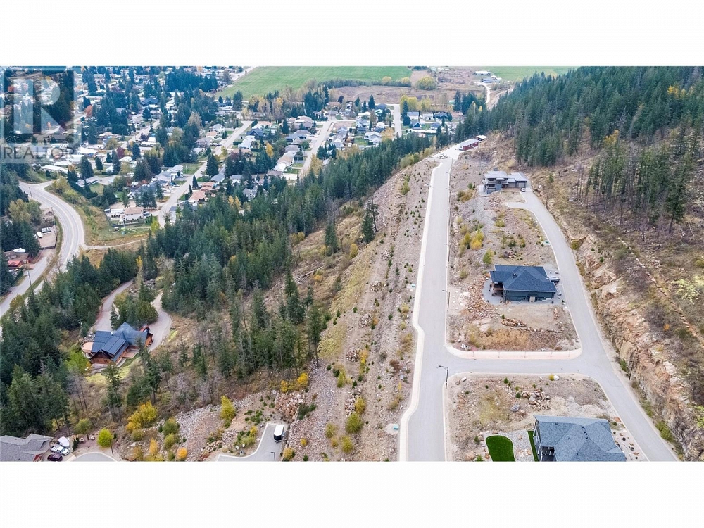 270 Bayview Drive Sicamous Photo 13
